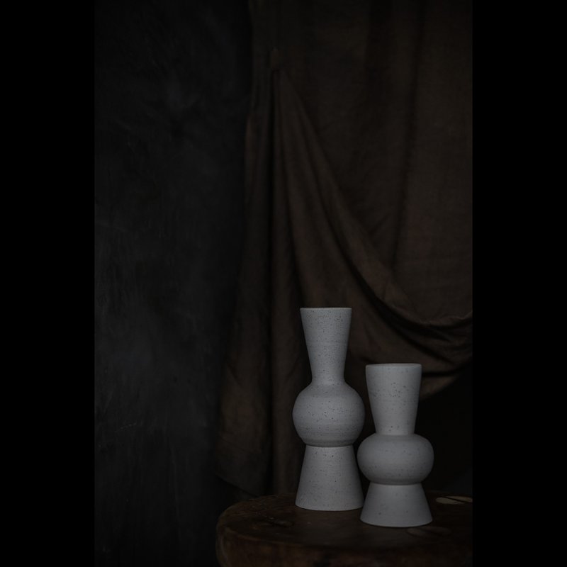 。想到剑玉 斑点白陶无釉花器/花道器皿(首图右 中型) - 花瓶/陶器 - 陶 