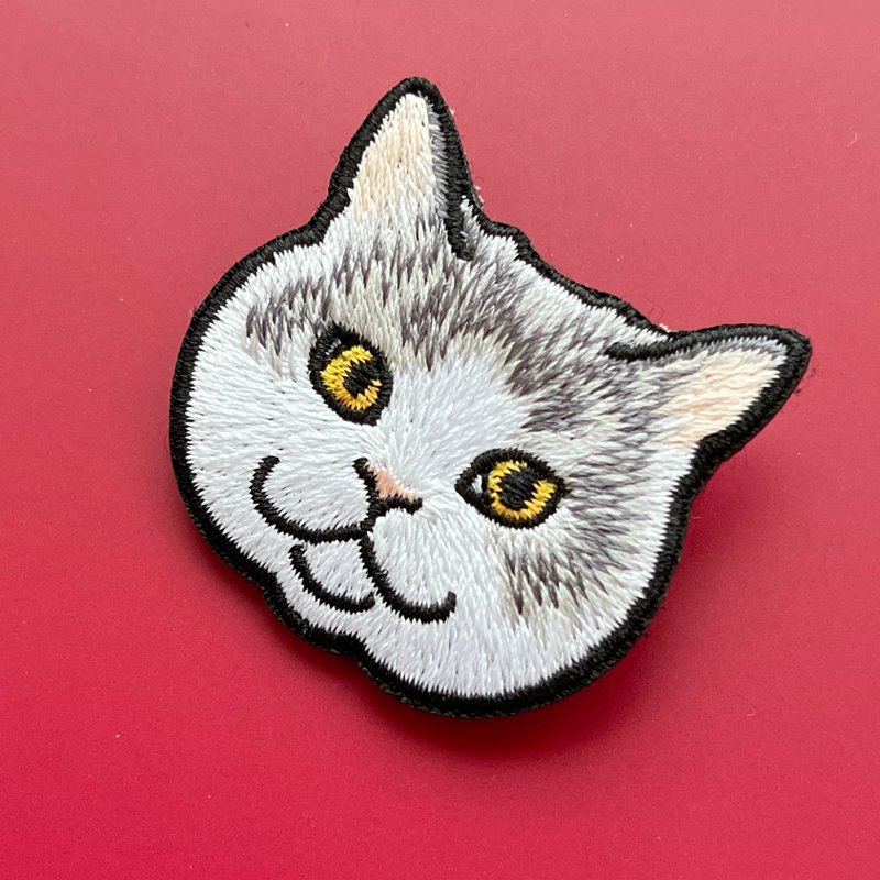 想着乐趣的猫波诺的胸针 - 胸针 - 绣线 灰色