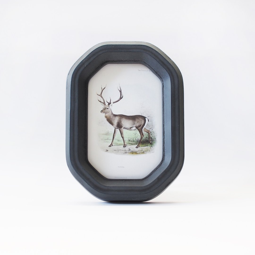 Christmas Gift Wrapping๋Journal 4x6 photo frame matt color octagon shape modern - 画框/相框 - 木头 黑色