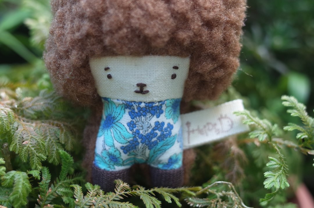 朵儿小兔-蓝色五月花朵-深棕发-2018095 - 吊饰 - 棉．麻 咖啡色