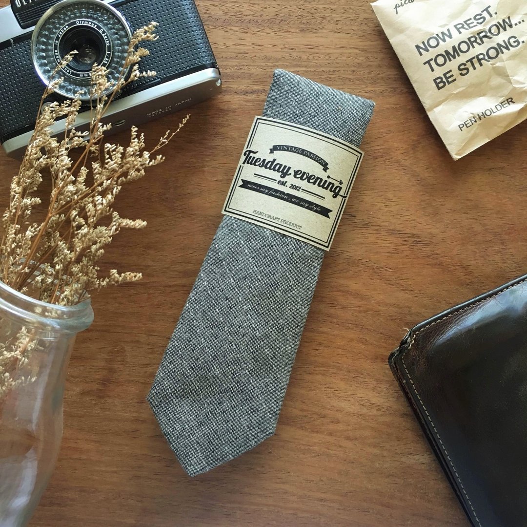 Necktie Grey Stripe Stitched - 领带/领带夹 - 棉 灰色