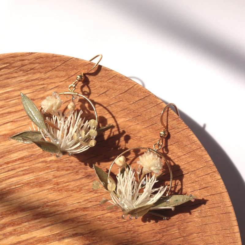 手作干燥花耳环耳夹 | No.01 雨の后 - 耳环/耳夹 - 植物．花 白色