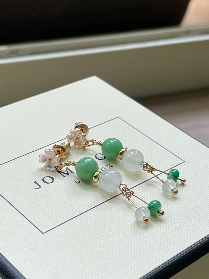 薰风//天然翡翠A货 绿翠 白翡 925银镀金 耳针 - 耳环/耳夹 - 玉石 