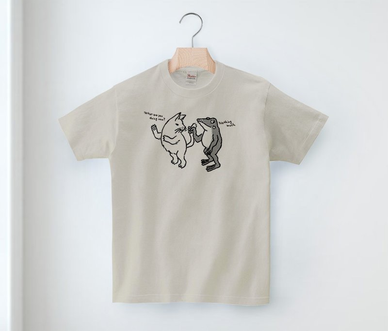 Cat and frog T-shirt tail unisex - 女装 T 恤 - 棉．麻 白色