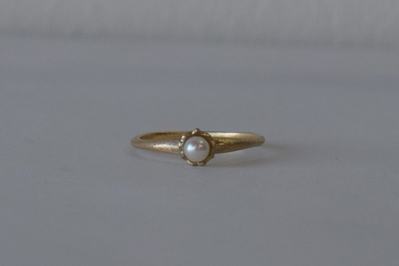 Frill Akoya Pearl Ring - 戒指 - 其他金属 金色