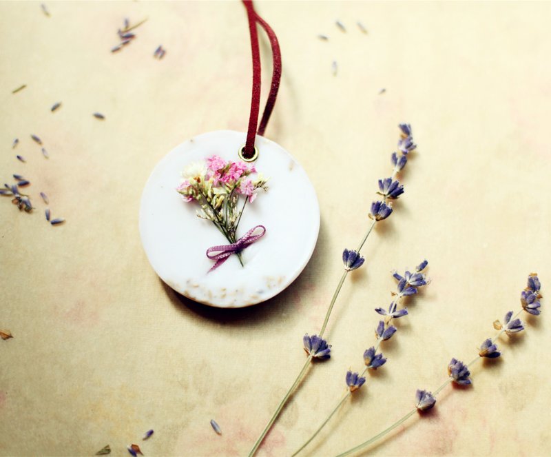 【Un Jess Cadeau】薰衣草大豆蜡香氛花片 花砖 - 香薰/精油/线香 - 蜡 紫色