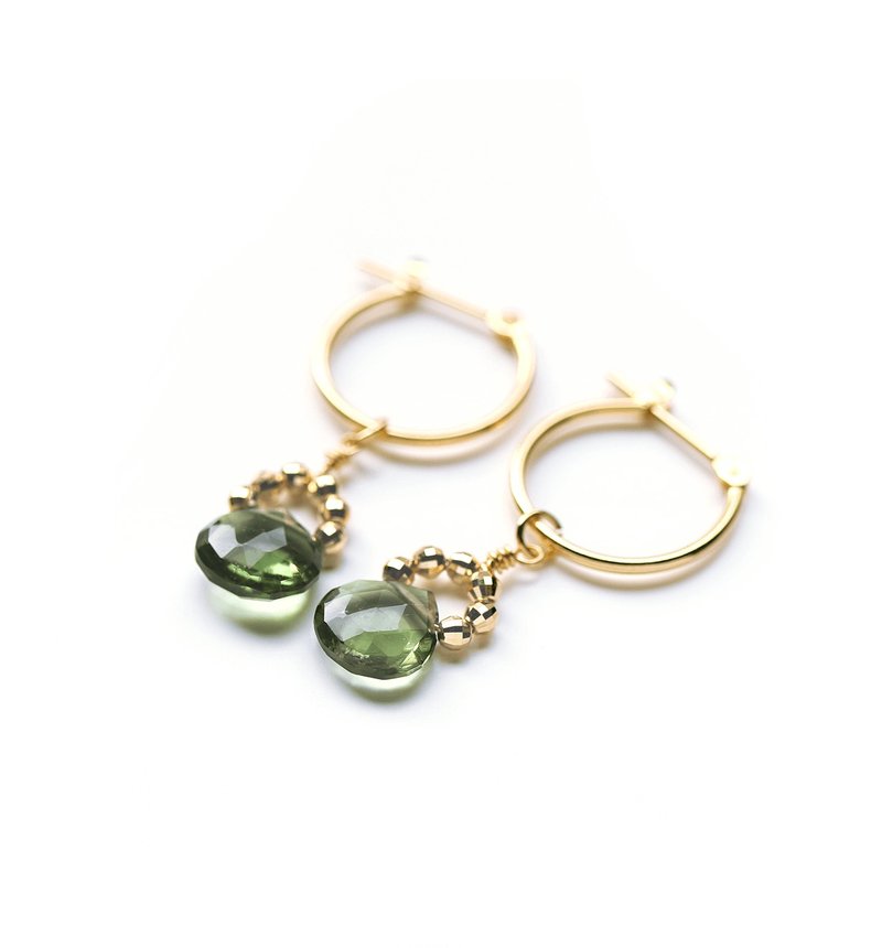 [Limited Quantity] Rare Stone Moldavite K18 Crossing Earrings ~RADIANT MOMENTS~ (Clip-On can be changed) - 耳环/耳夹 - 宝石 绿色