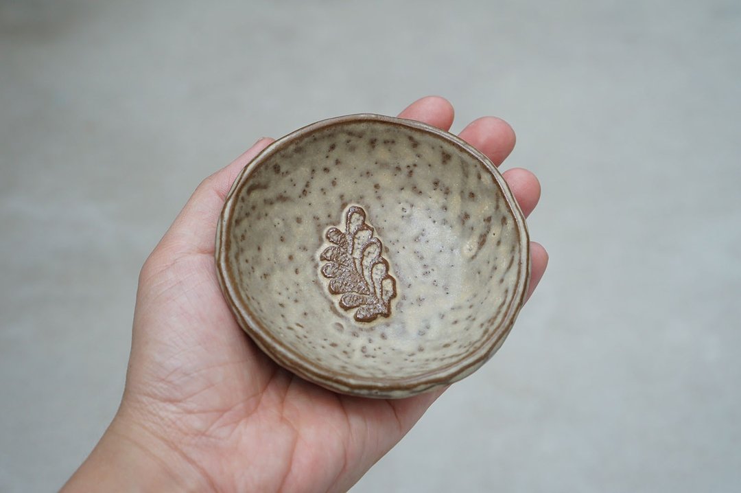 little leaf bowl - 花瓶/陶器 - 陶 咖啡色