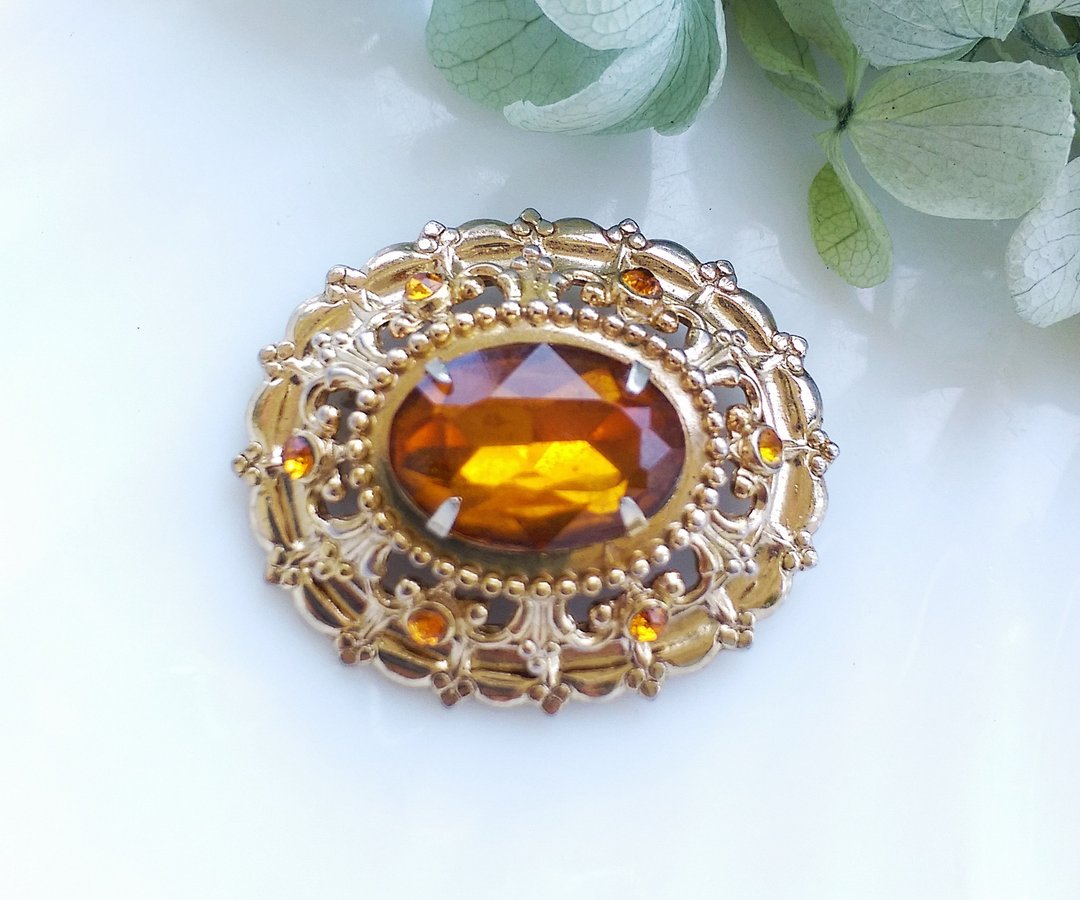 Vintage Jewelry 西洋古董饰品 CORO 典雅 别致 小巧 别针 - 徽章/别针 - 其他金属 金色