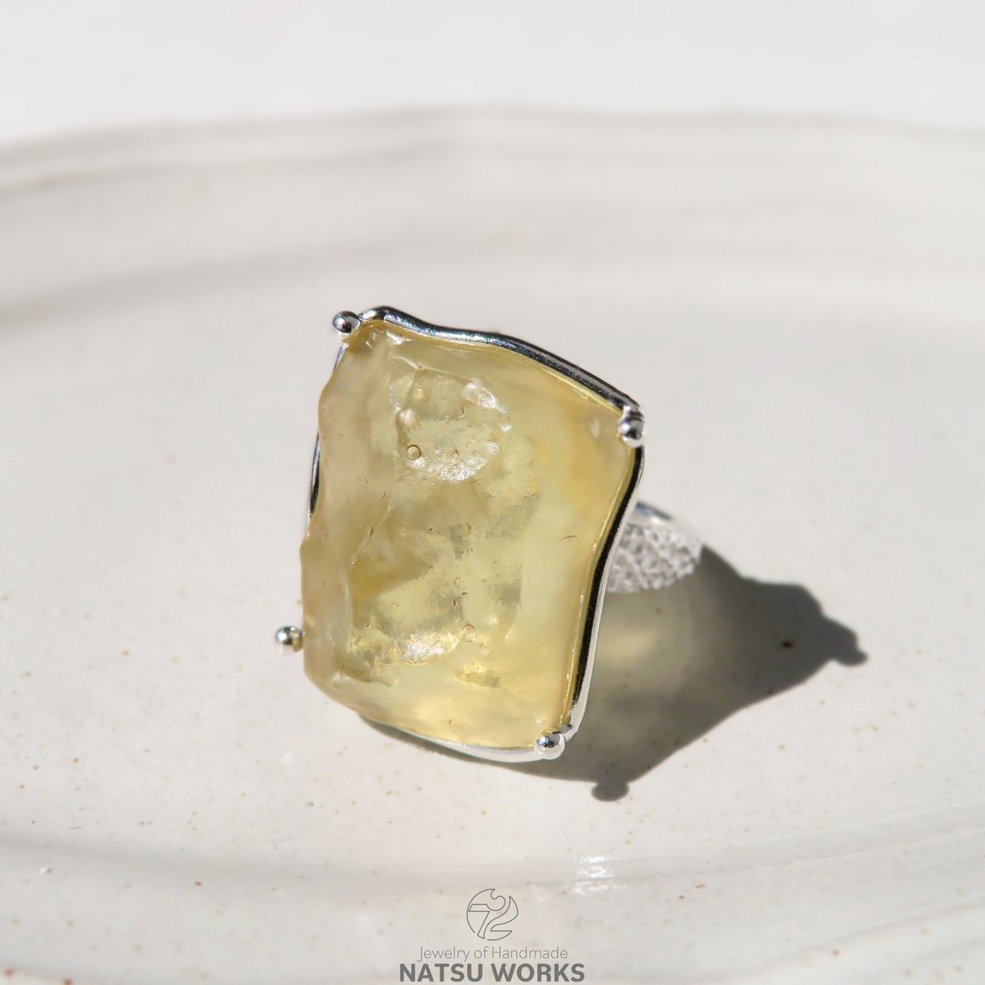 利比亚沙漠玻璃 戒指 / Libyan Desert Glass Ring 2 - 戒指 - 宝石 黄色
