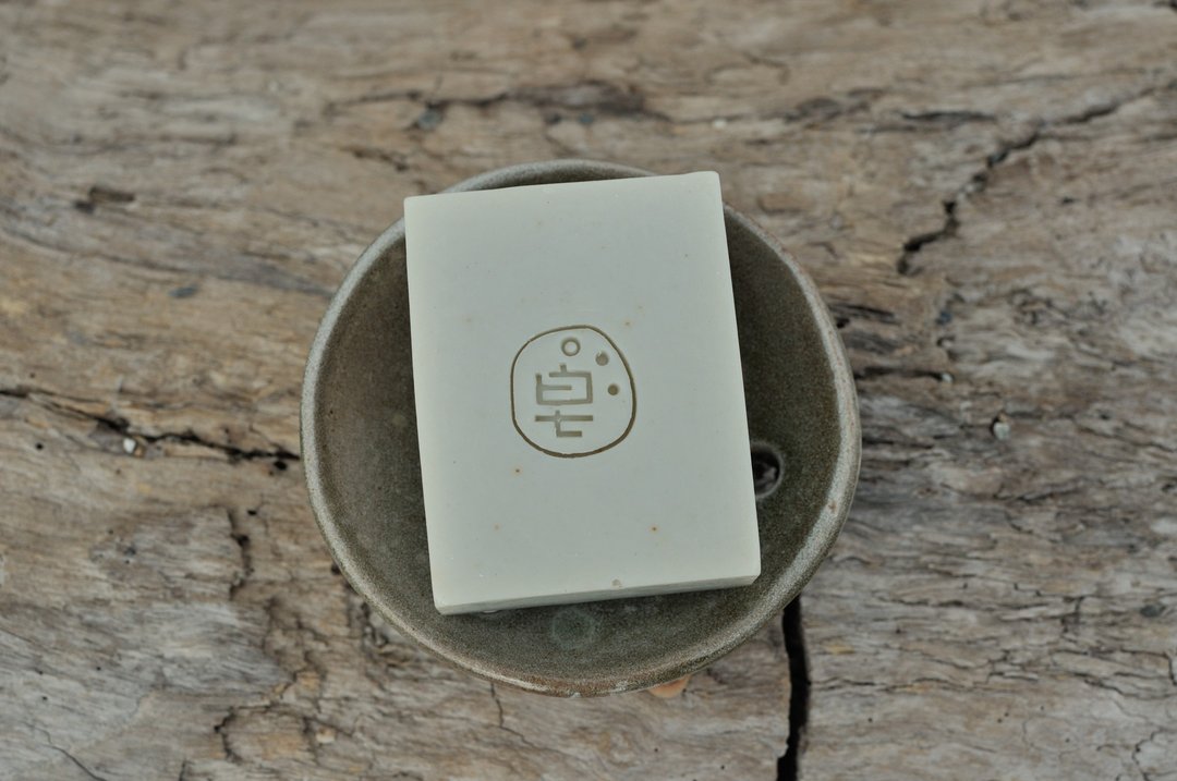 Heyu Soap ・手捏陶皂盘・陶土制・自然沥水・手工生活器皿 - 卫浴用品 - 陶 白色