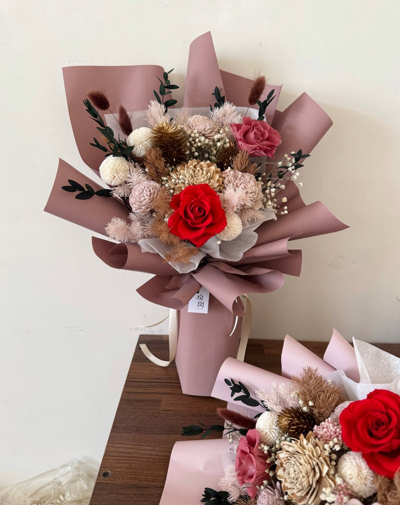 粉色永生花 干燥花玫瑰 毕业花束 大花束 两色 附赠透明花袋 - 干燥花/捧花 - 植物．花 粉红色