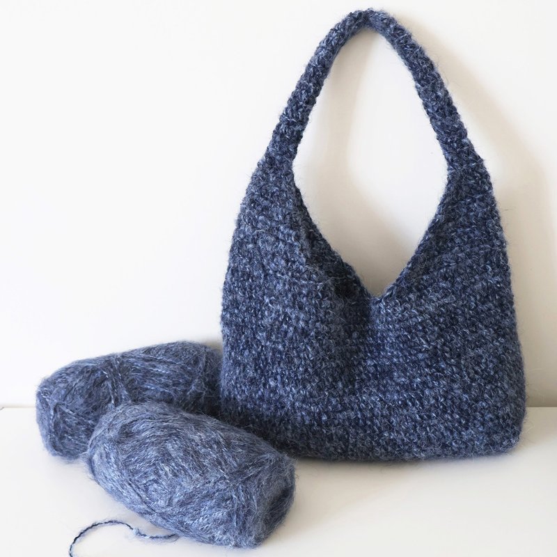 【 DIY教学影片材料包 】旷野马海肩背包 赠新手必看基本针法 - 编织/刺绣/羊毛毡/裁缝 - 羊毛 