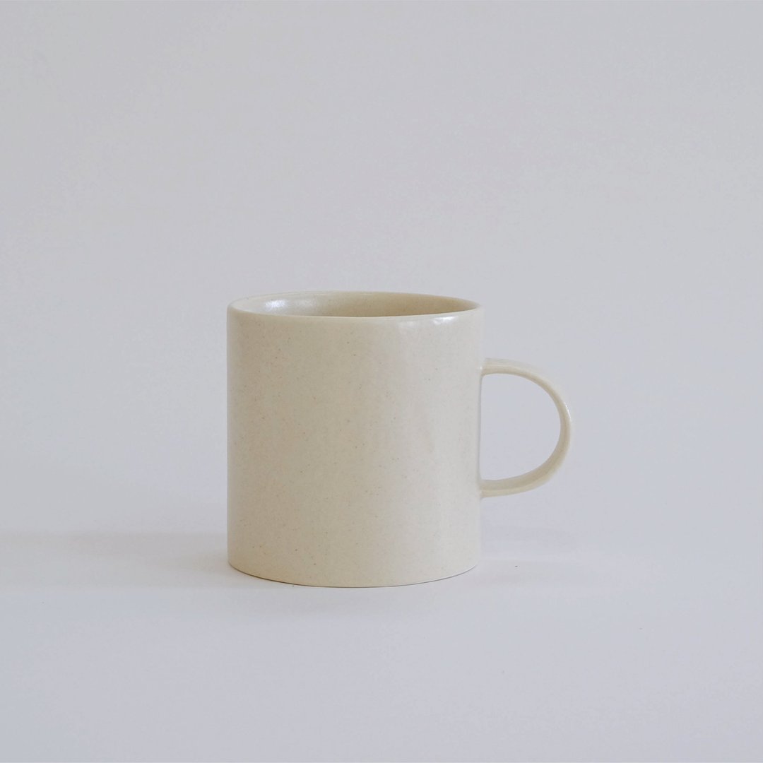 Handmade ceramic mug, tea mug, coffee mug, white, size 350 ml. - 咖啡杯/马克杯 - 陶 白色