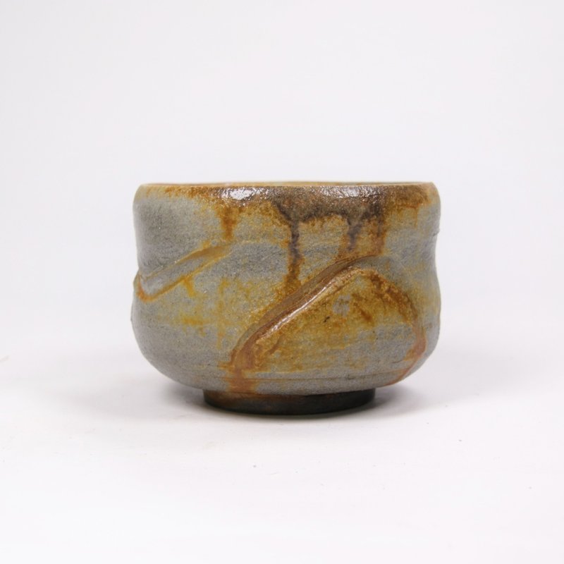 明芽窑 l 柴烧杏黄灰釉落灰茶碗 - 茶具/茶杯 - 陶 多色