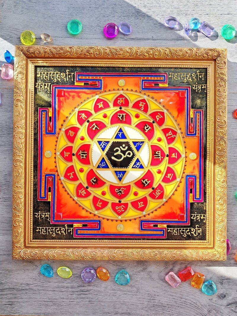 彩色玻璃Maha sudarshana Yantra手绘吠陀占星术密宗瑜伽 - 墙贴/壁贴 - 玻璃 金色