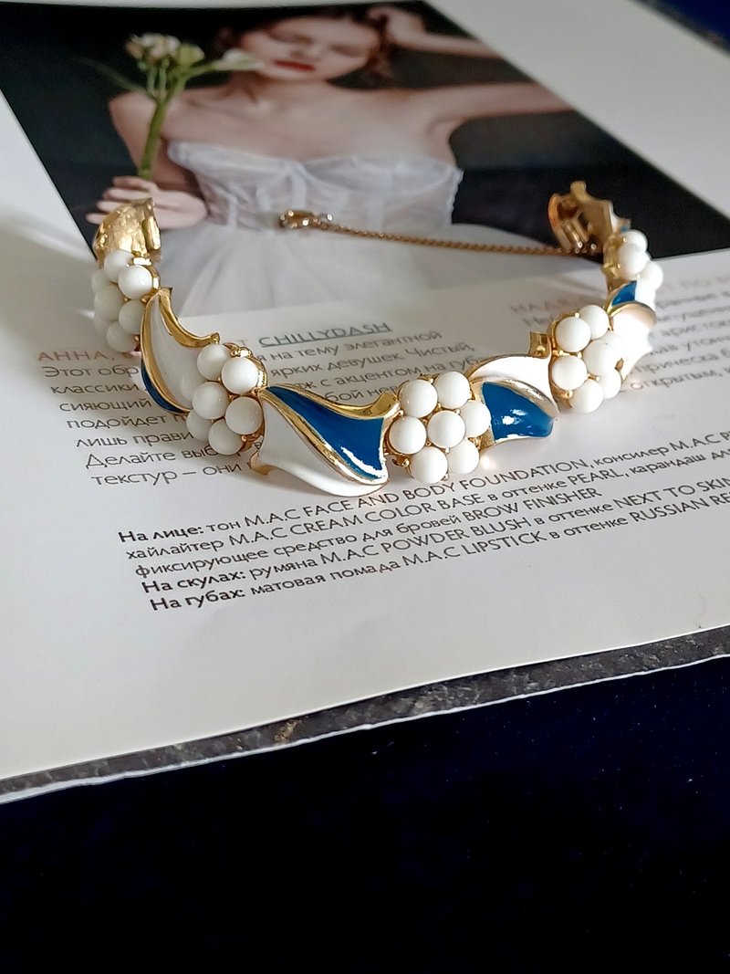 vintage jewelry  Trifari 古董蓝白珐琅珍珠花朵 手链 - 手链/手环 - 其他金属 