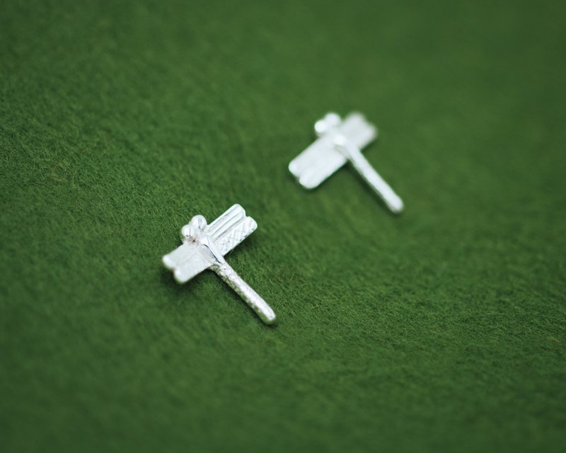 Dragonfly earrings - simple earrings - Wabi sabi - Modern earrings  Gift for her - 耳环/耳夹 - 银 银色