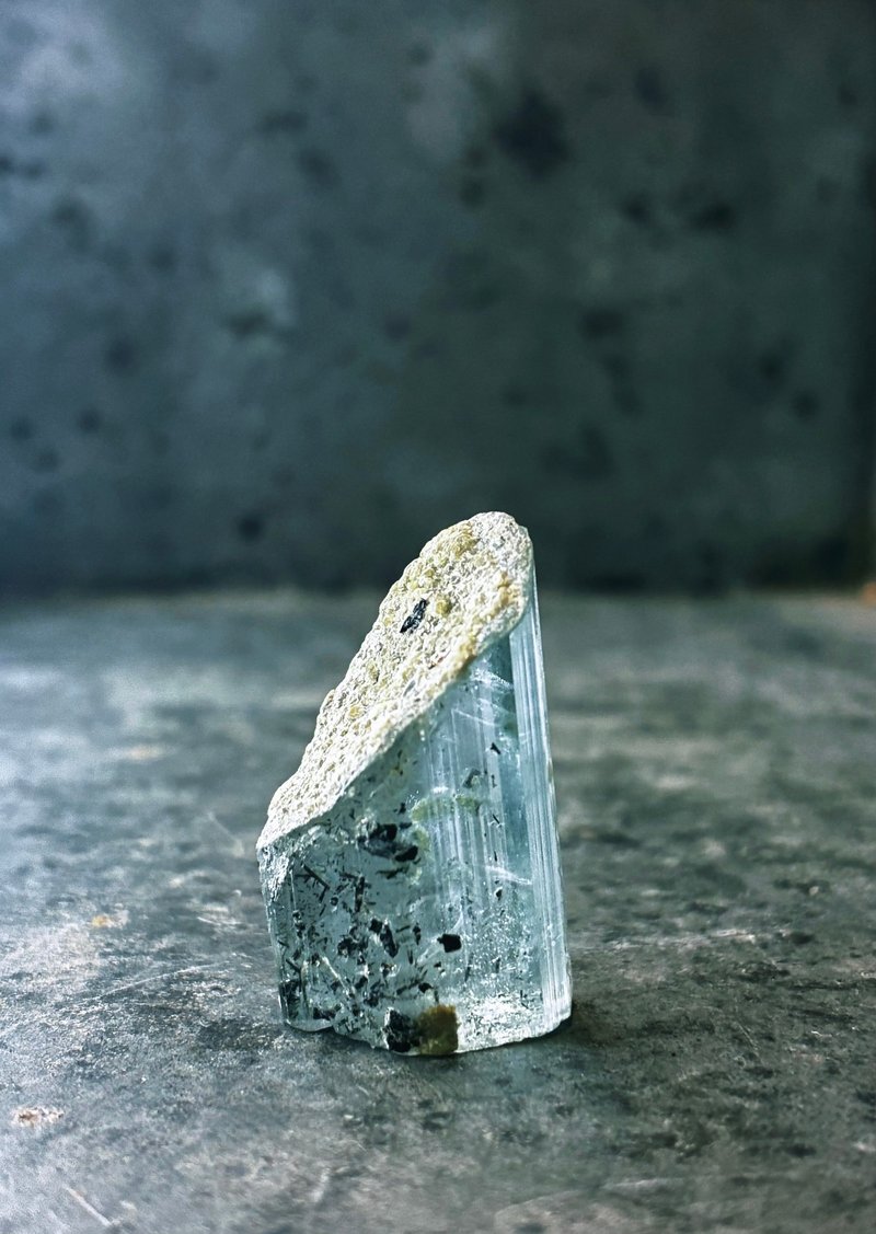 巴基斯坦 海蓝宝 矿石 原矿 喉轮 摆件 - 摆饰 - 宝石 