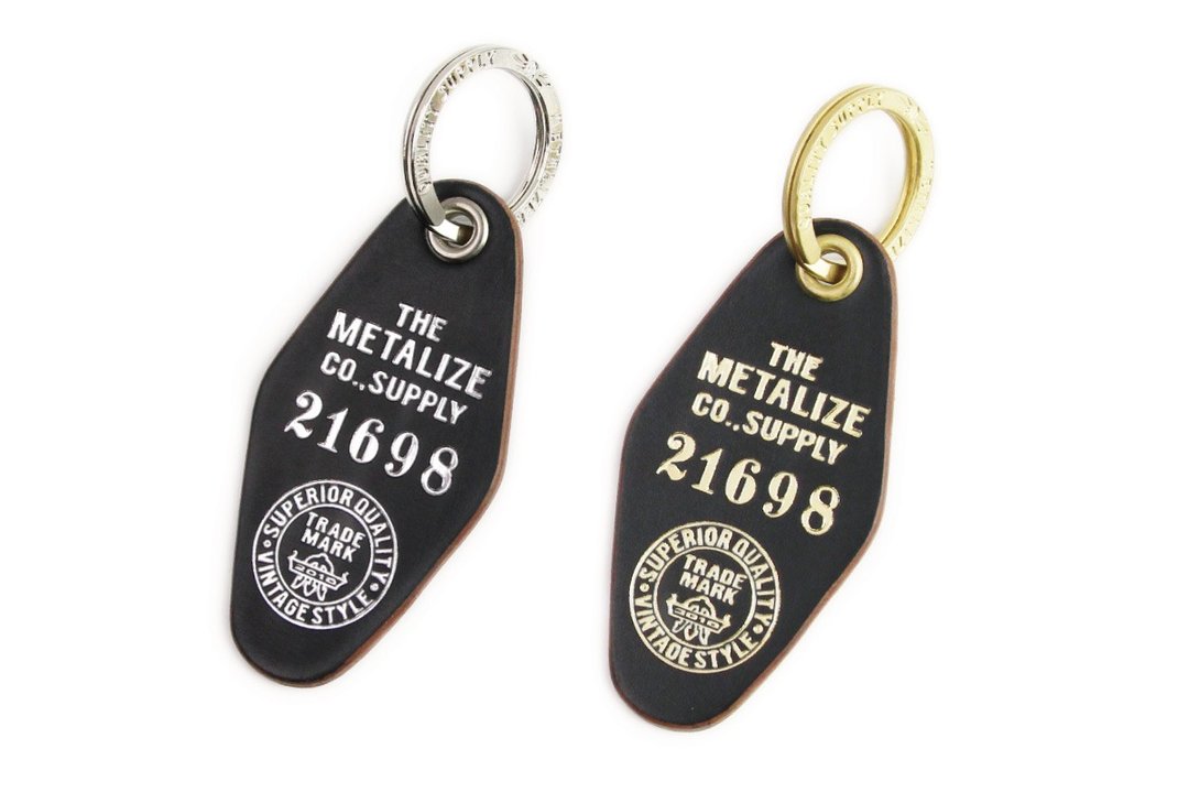 【METALIZE】复古烫金皮革饭店牌 - 钥匙链/钥匙包 - 真皮 黑色