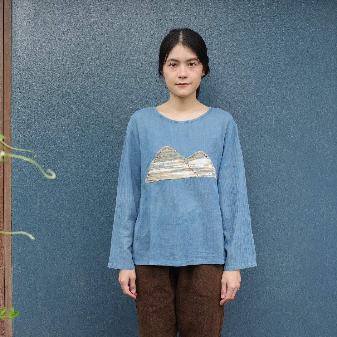 山形长袖上衣 / 天然染制柔软棉质 - 女装上衣 - 棉 蓝色