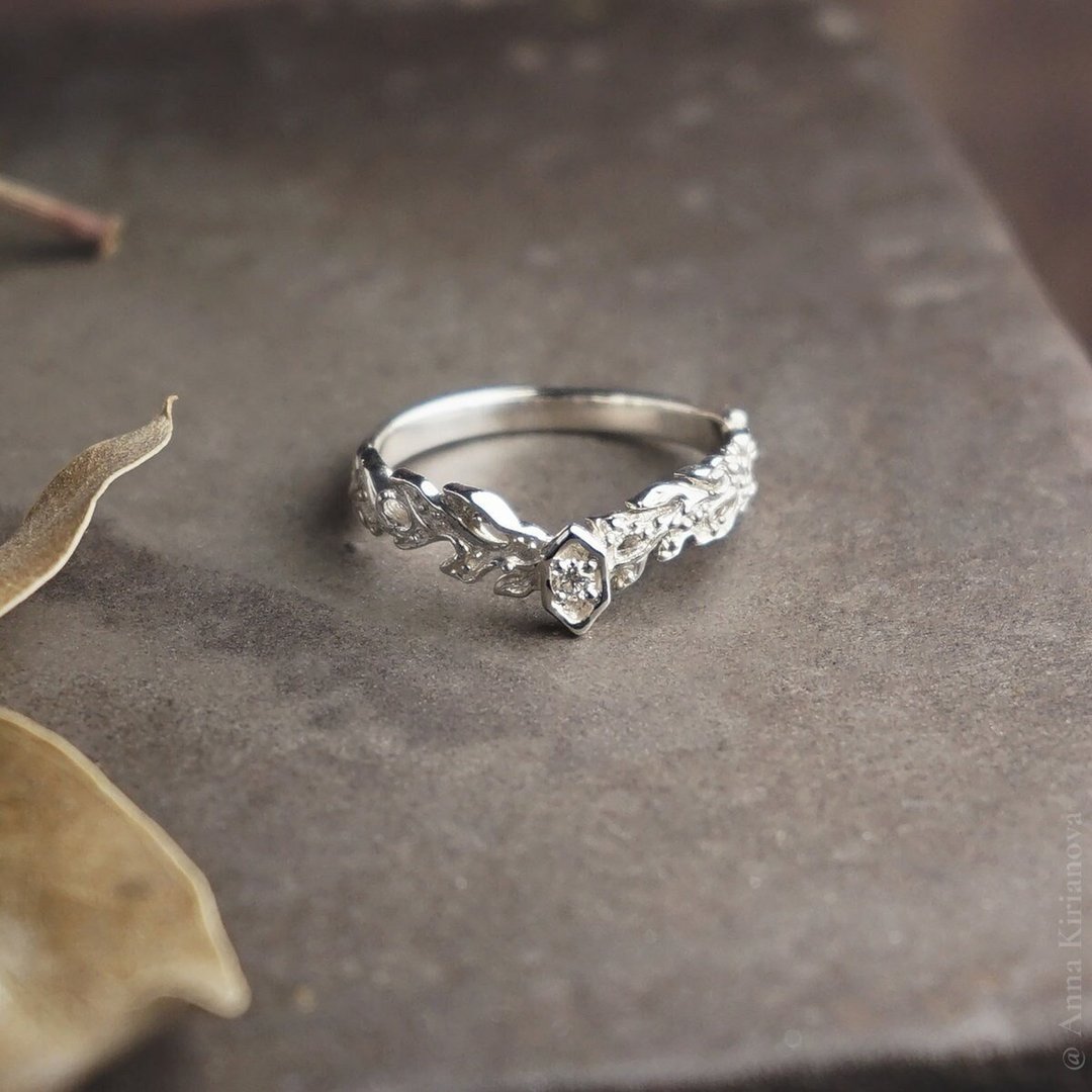 White Seaweed Ring with Moissanite - 戒指 - 纯银 银色