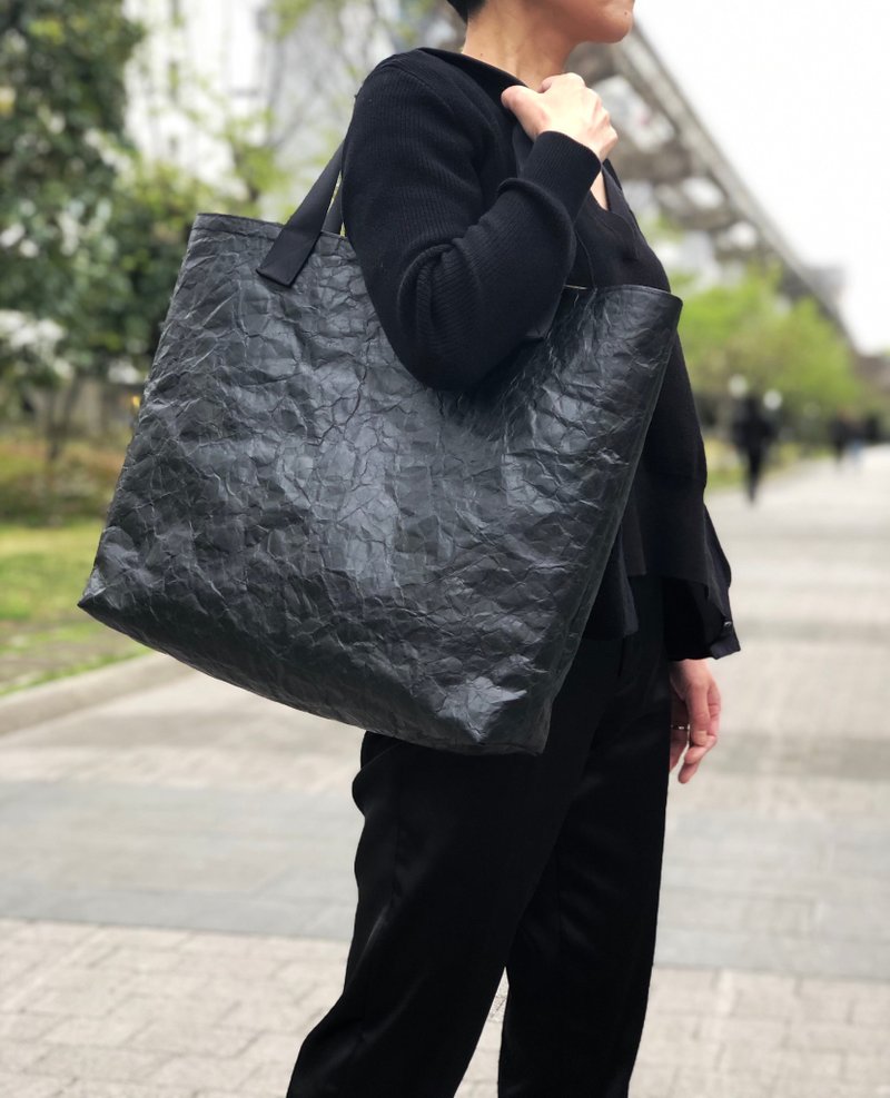 【东京直送】特殊机能环保托特包 black / L 肩背包 - 侧背包/斜挎包 - 防水材质 黑色