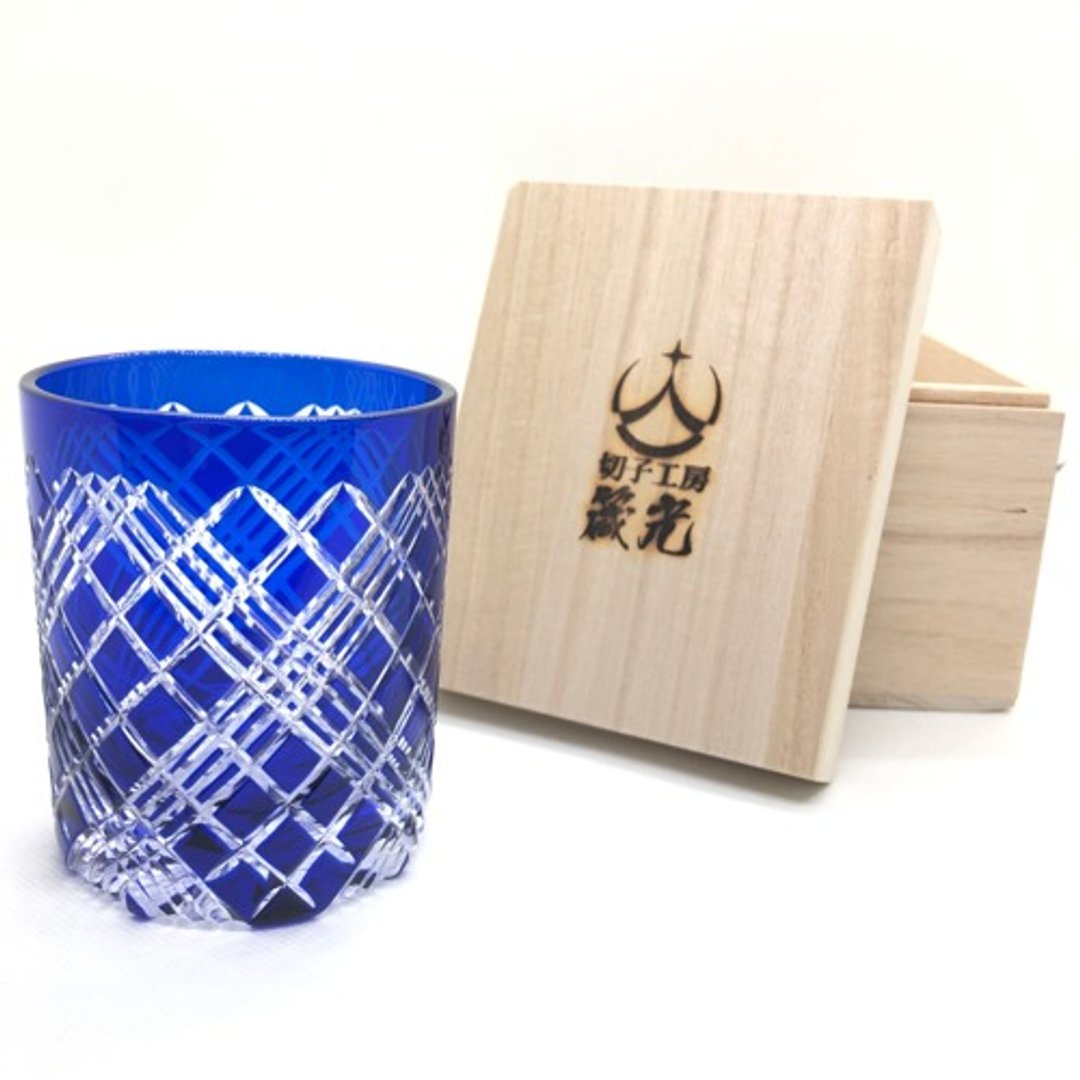 四个从底部到底部的岩石眼镜 - 茶具/茶杯 - 玻璃 