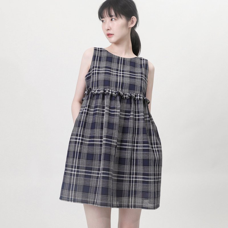 Time_荏苒格纹背心洋装_9SF111_丈青格纹 - 洋装/连衣裙 - 棉．麻 蓝色