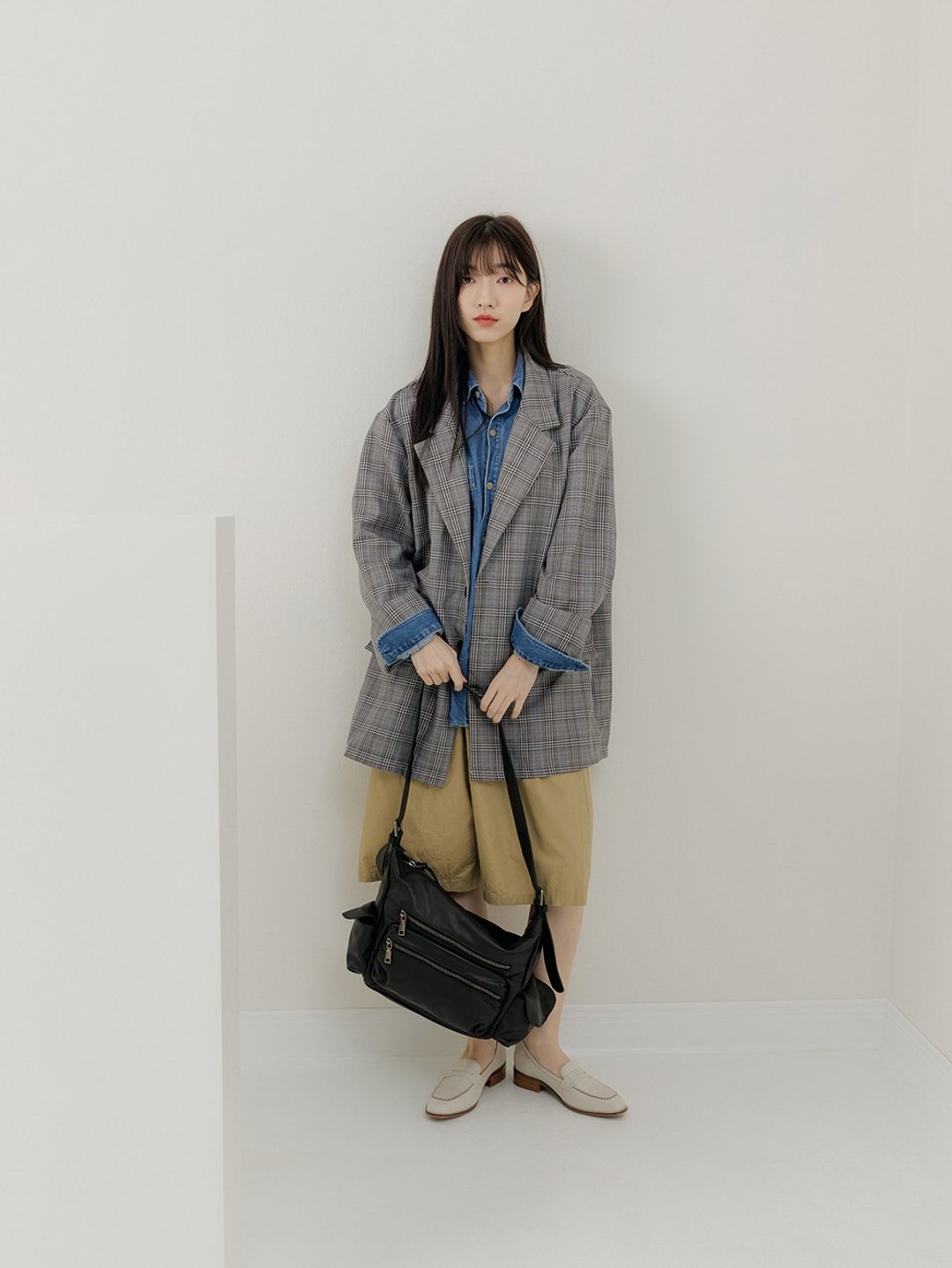 supportingrole 真皮拥抱优雅多口袋分层功能性 黑 - 侧背包/斜挎包 - 真皮 黑色