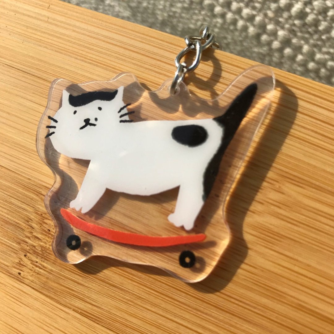 Chili 猫溜滑板 双面钥匙圈(背面为化石猫) - 钥匙链/钥匙包 - 压克力 白色