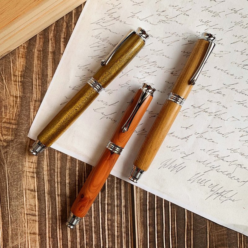 【手工木制钢笔/钢珠笔礼盒】定制化 可雷射刻字 定制化礼盒 - 钢珠笔 - 木头 