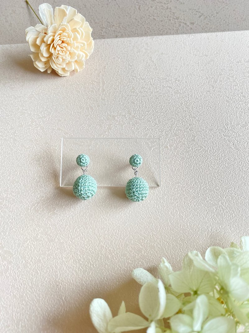 莫兰迪色系两种戴法_手作编织球耳环_316L 医疗钢针  钩织耳环 - 耳环/耳夹 - 其他材质 多色