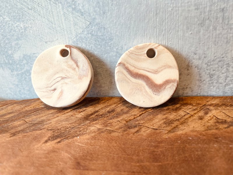 云起项链。扩香片。挂件。持香片。饰品。老灵魂。用佩件点缀生活 - 香薰/精油/线香 - 瓷 白色