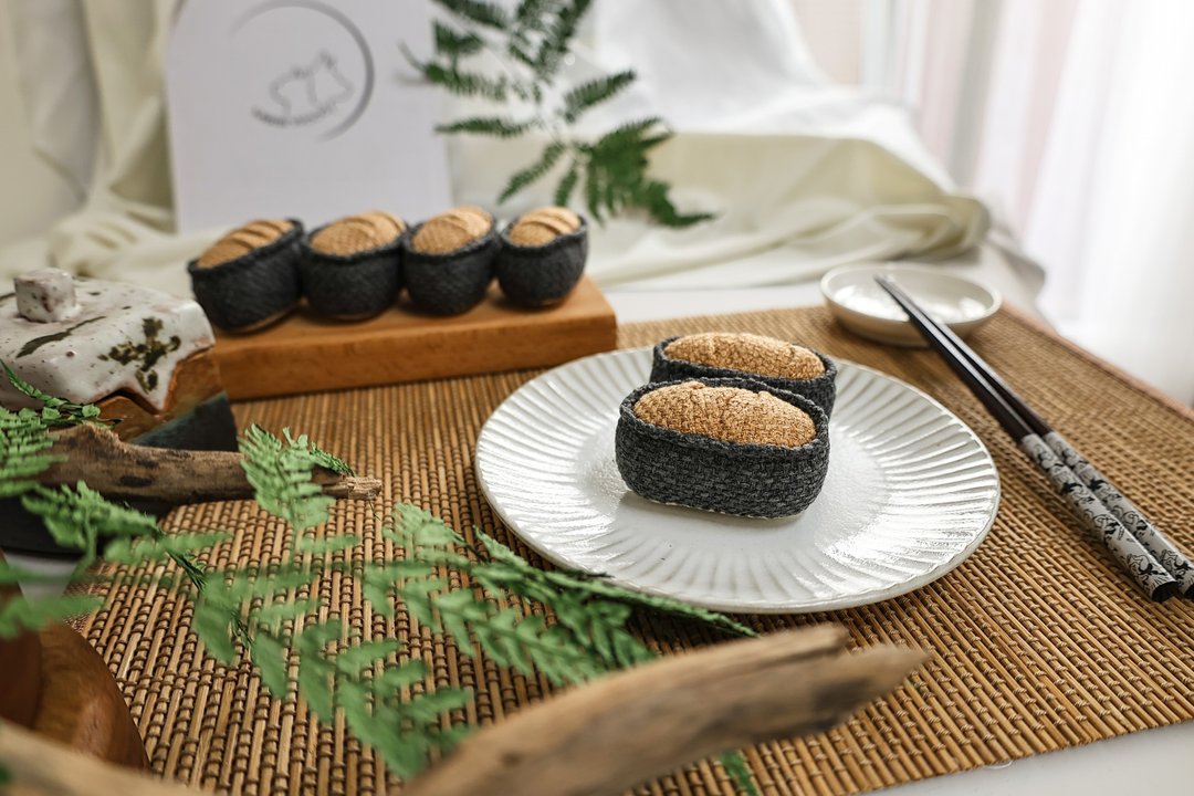 海胆军舰 Sea Urchin gunkan 纯手作 吊饰 家饰 猫咪儿童玩具 日料 - 玩具 - 其他材质 多色