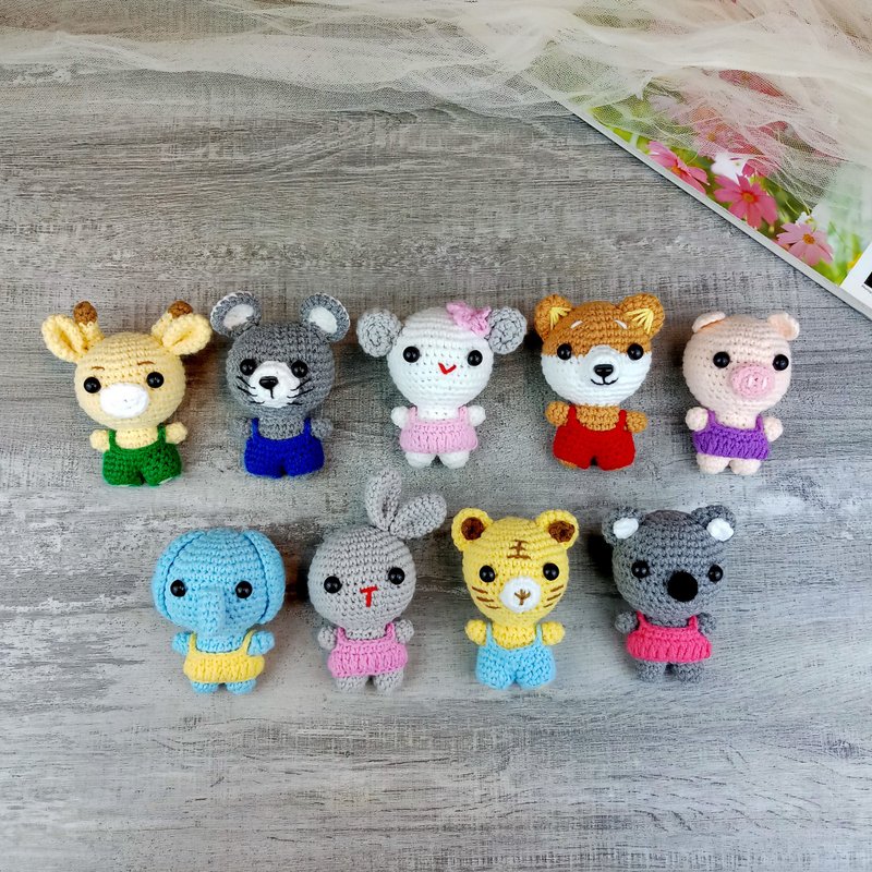 手钩玩偶  办公室摆设 家居摆设 礼物  钥匙扣 吊饰 附送挂饰匙扣 - 吊饰 - 棉．麻 多色