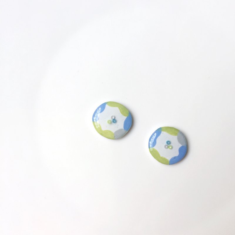 钮扣画画夹式/针式耳环 - 耳环/耳夹 - 树脂 多色