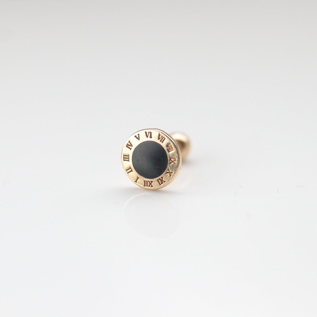 14K Roma Onyx Piercing  罗马面盘玛瑙锁珠耳环(6mm)(单个) - 耳环/耳夹 - 贵金属 金色