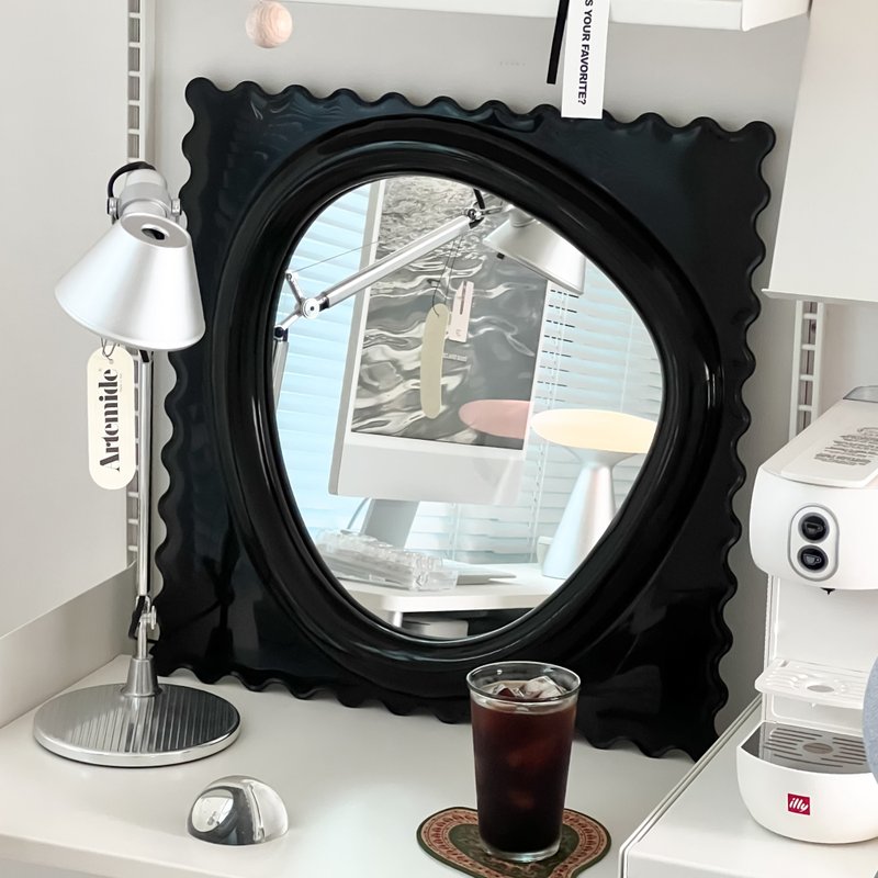 PHEF Ravioli Mirror : 墨鱼色 - 其他家具 - 塑料 黑色
