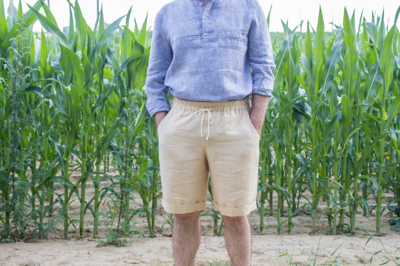 Beige linen shorts for men with pockets\Mens summer linen shorts - 男士短裤 - 亚麻 卡其色