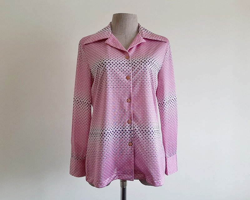 小号复古粉红爱心印花衬衫 女款长袖衬衫 S 码 - 女装上衣 - 聚酯纤维 粉红色