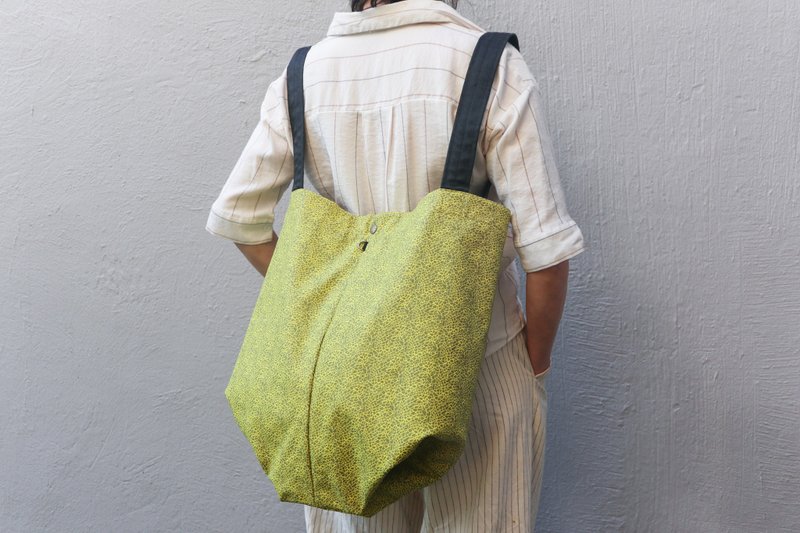 Big passion 大块包/ P7炫光黄/多功能可侧背.后背包 - 侧背包/斜挎包 - 棉．麻 黄色