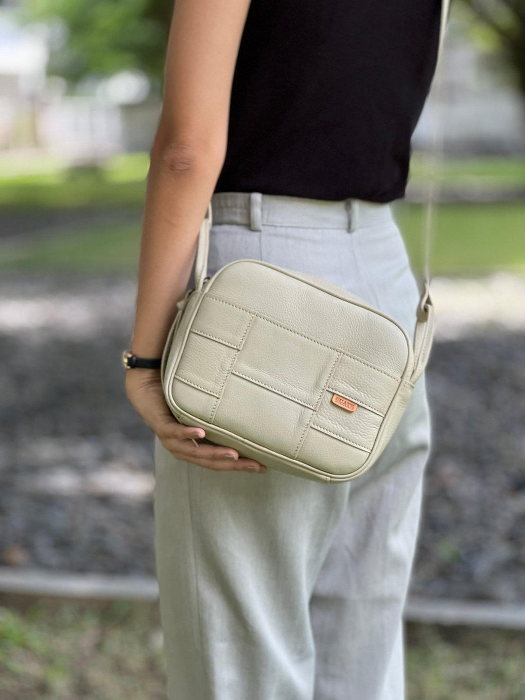 crossbody bag Toast in Cream cow leather 100% - GUATE Guate Leather - 侧背包/斜挎包 - 真皮 白色