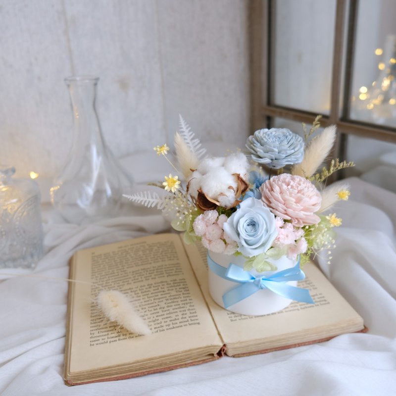 朝气款桌上型盆花/蓝色/绿色/永生花/不凋花/干燥花/情人节礼物 - 干燥花/捧花 - 植物．花 蓝色