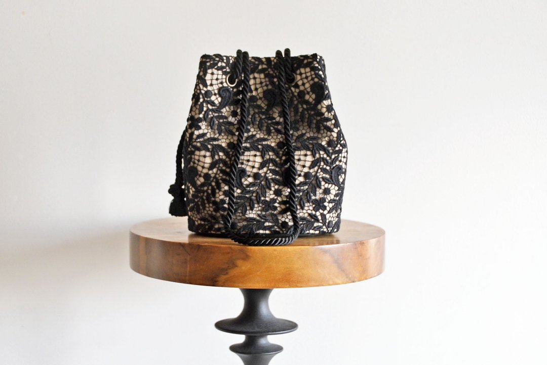 限量发售！法国制 叶脉棉质化学蕾丝 Noir 双向 pochette marine bag 迷你肩背包 - 侧背包/斜挎包 - 棉 黑色