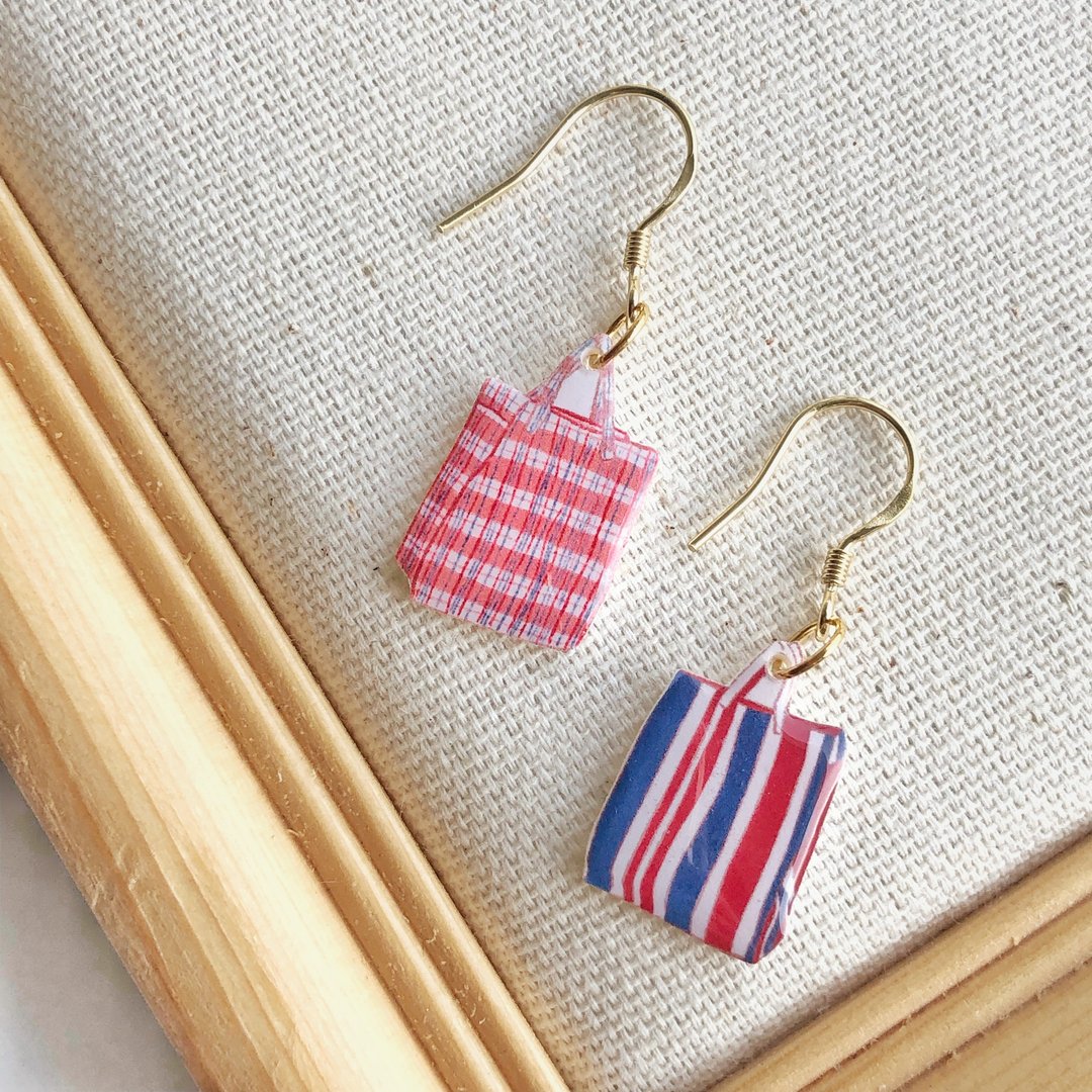 HKPaletteEarring - 红白蓝胶袋(吊)(耳环) - 耳环/耳夹 - 树脂 多色
