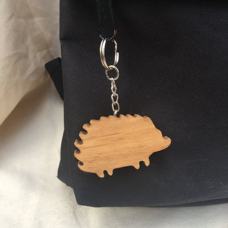 woowood-原木钥匙圈-刺猬 - 钥匙链/钥匙包 - 木头 咖啡色