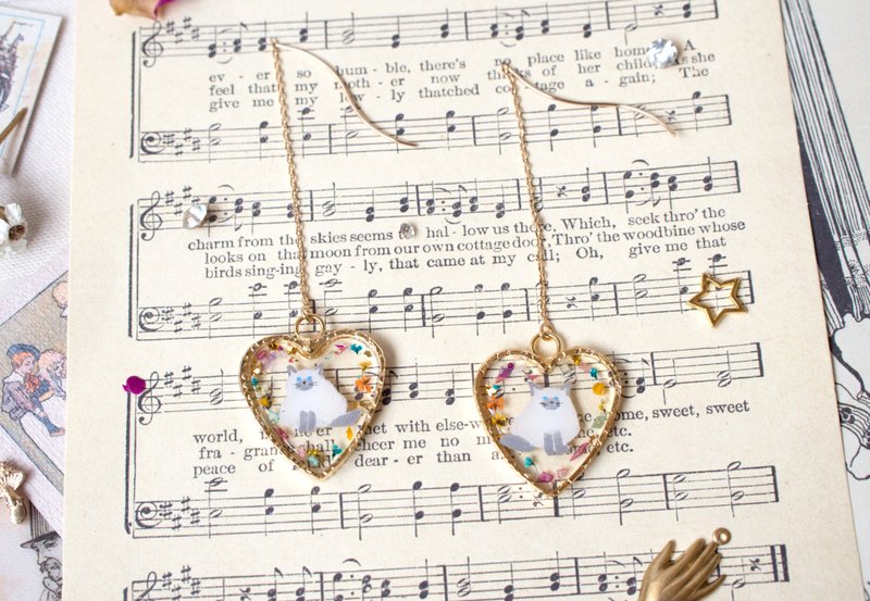 布偶 猫 喜马 长毛 猫  干燥花 爱心 金箔 手绘  树脂 波浪 耳链 - 耳环/耳夹 - 树脂 金色