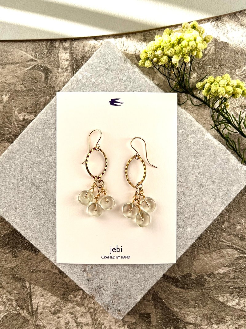 清新的绿紫水晶耳针 - 耳环/耳夹 - 半宝石 绿色