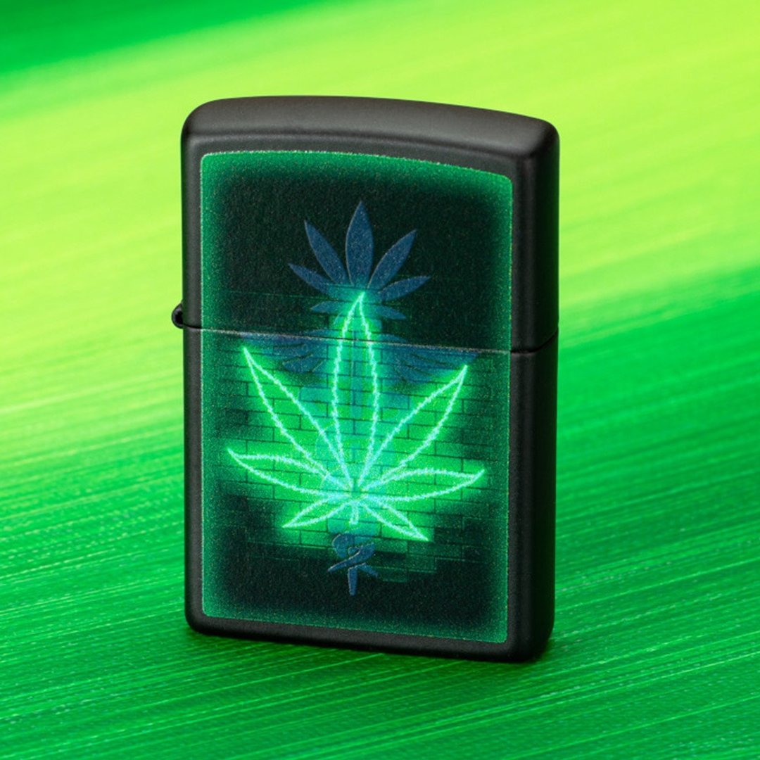 【ZIPPO官方旗舰店】叶间光芒大麻叶防风打火机 46266 - 其他 - 铜/黄铜 多色